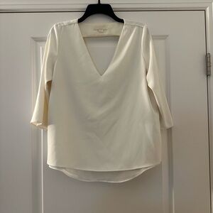 C&E | Women's Cream V-Neck Blouse with Three-Quarter Sleeves | Size L
